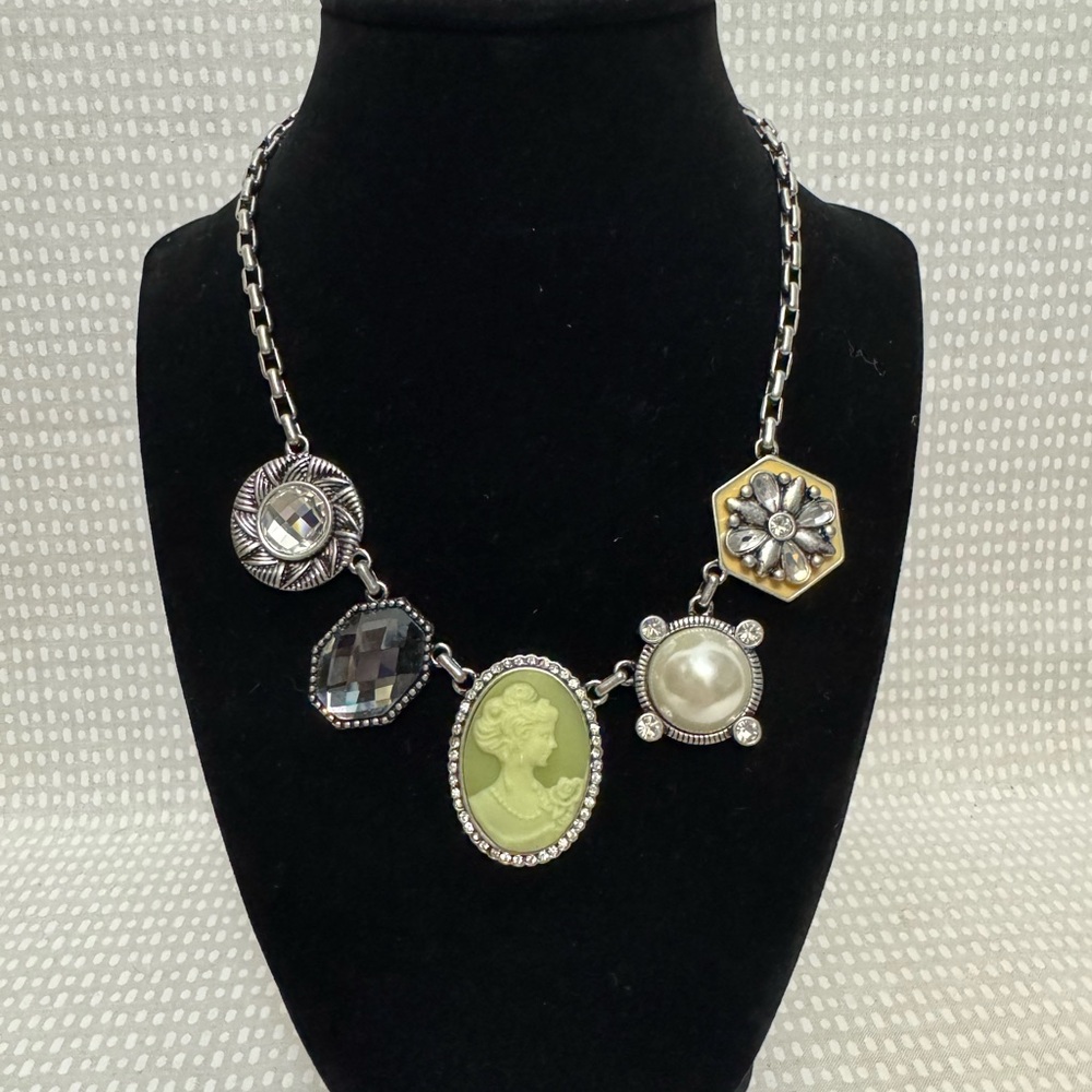 Elegant Multi-Color Statement Necklace